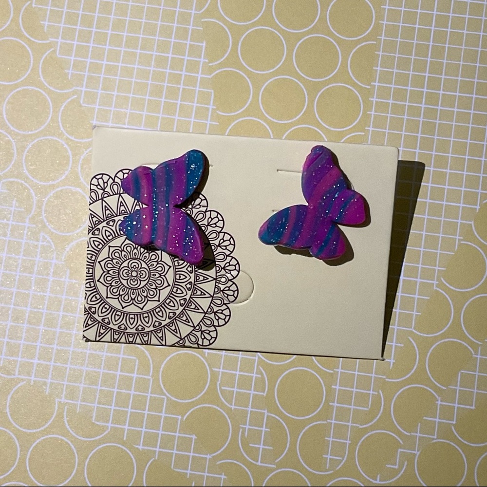 G’s Fantasy Earrings